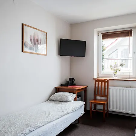 Keja - Komfortowe Blisko Plazy Quarto em Acomodações Particulares *